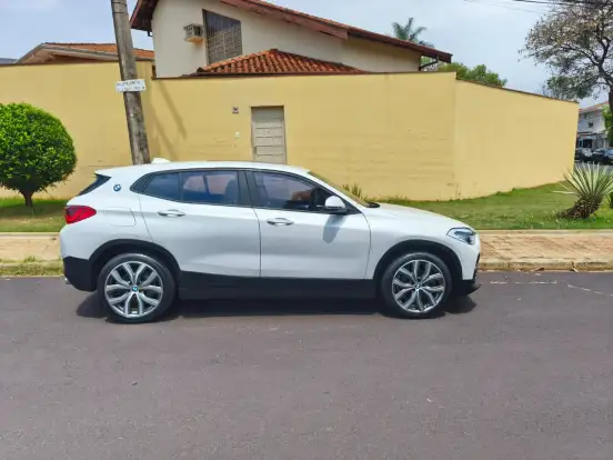 BMW-X2-2019