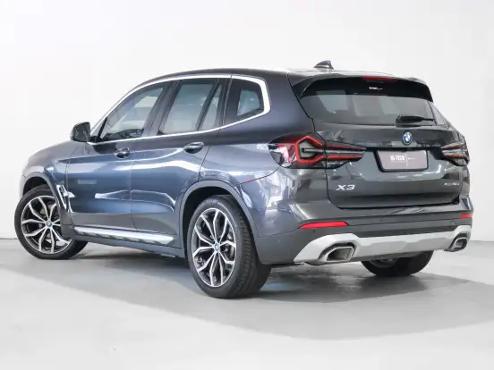 BMW-X3-2.0 16V HÍBRIDO X LINE XDRIVE30E STEPTRONIC BMW-X3-2023