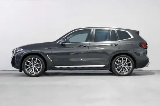 BMW-X3-2023