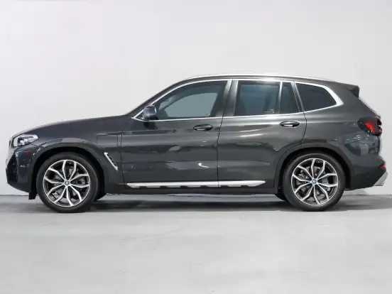 BMW-X3-2.0 16V HÍBRIDO X LINE XDRIVE30E STEPTRONIC BMW-X3-2023