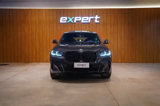 BMW-X4-2023