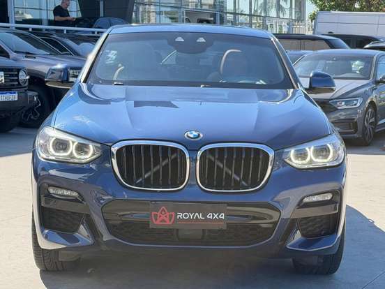 BMW-X4-2021