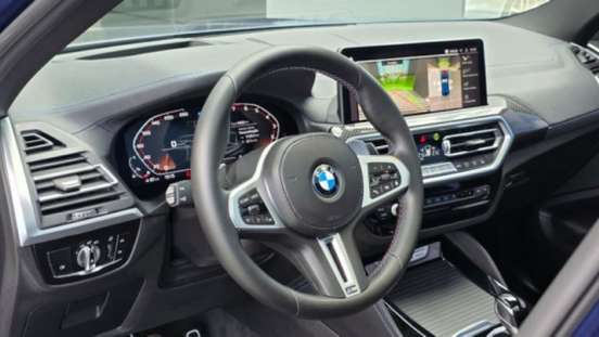 BMW-X4-2022