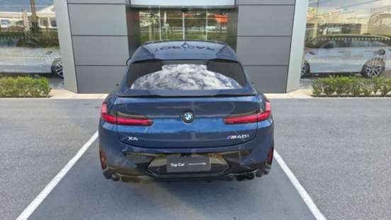 BMW-X4-2022