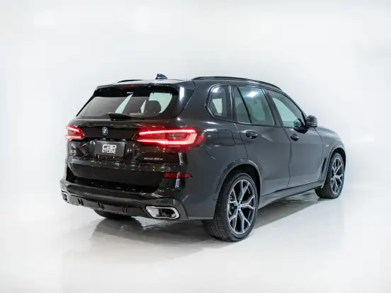 BMW-X5-3.0 I6 TURBO HÍBRIDO XDRIVE45E M SPORT AUTOMÁTICO BMW-X5-2022