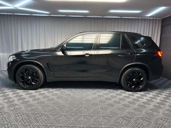 BMW-X5-3.0 4X4 30D I6 TURBO DIESEL 4P AUTOMÁTICO BMW-X5-2016