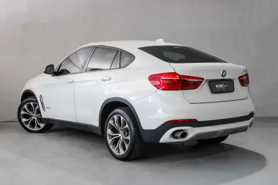 BMW-X6-2016