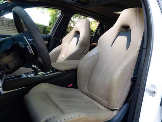 BMW-X6-4.4 M SPORT 4X4 COUPÉ V8 32V BI-TURBO GASOLINA 4P AUTOMÁTICO BMW-X6-2015