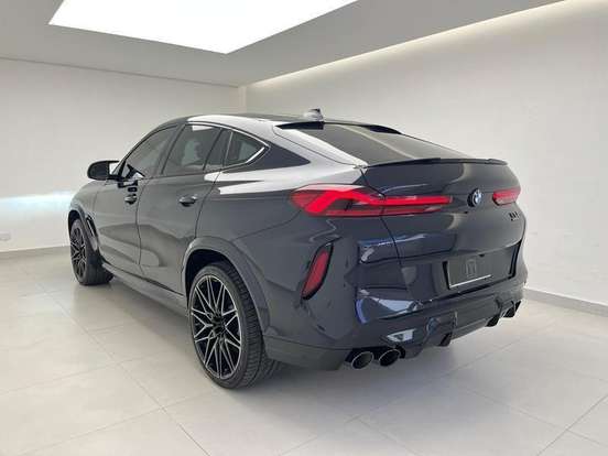 BMW-X6-2022