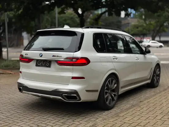 BMW-X7-4.4 V8 GASOLINA M50i STEPTRONIC BMW-X7-2019