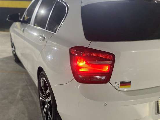 BMW-116i-1.6 16V TURBO GASOLINA 4P AUTOMÁTICO BMW-116i-2013