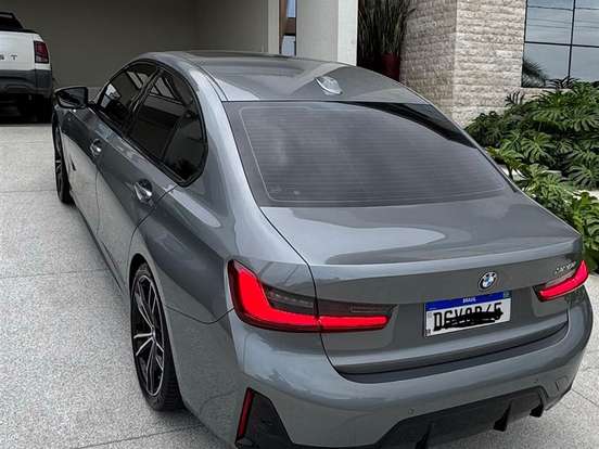 BMW-320i-2.0 16V TURBO FLEX M SPORT AUTOMÁTICO BMW-320i-2022