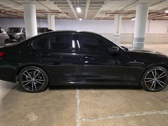 BMW-320i-2.0 16V TURBO GASOLINA M SPORT AUTOMÁTICO BMW-320i-2020