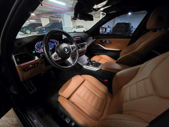 BMW-320i-2.0 16V TURBO GASOLINA M SPORT AUTOMÁTICO BMW-320i-2020