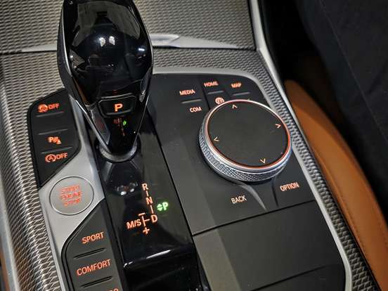 BMW-320i-2.0 16V TURBO GASOLINA M SPORT AUTOMÁTICO BMW-320i-2020