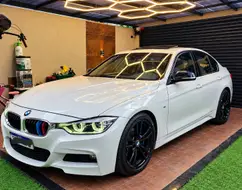 BMW 320i 2.0 SPORT GP 16V TURBO ACTIVE FLEX 4P AUTOMÁTICO BMW 320i 2.0 SPORT GP 16V TURBO ACTIVE FLEX 4P AUTOMÁTICO