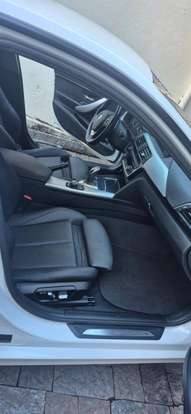 BMW-320i-2018
