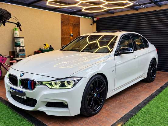 BMW-320i-2016