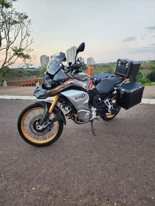 BMW-F 850 GS ADVENTURE PREMIUM-2021