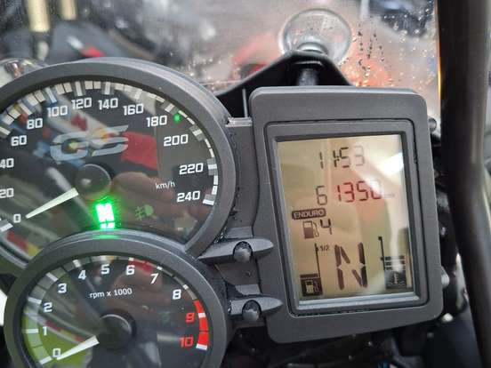 BMW-F 800 GS ADVENTURE BMW-F 800 GS ADVENTURE-2016