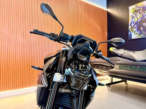 BMW-F 900 R SPORT PLUS-2024