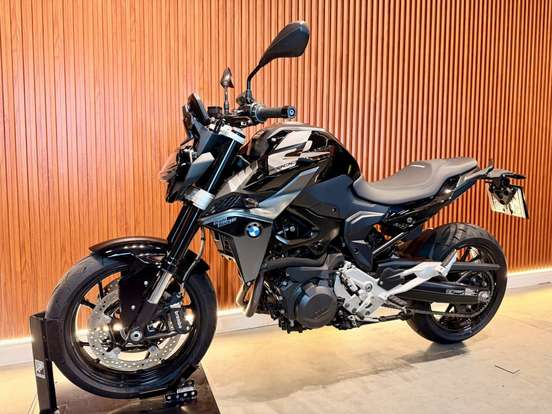 BMW-F 900 R SPORT PLUS-2024