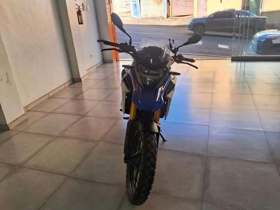 BMW-G 310 GS-2024
