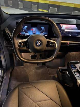 BMW-iX-2022