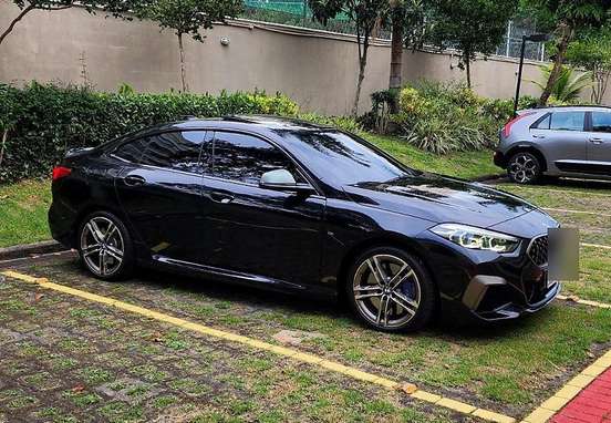 BMW-M 235i-2021