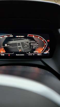 BMW-M 235i-2021