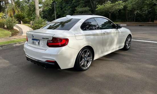 BMW-M 235i-2015