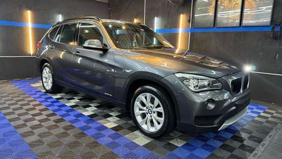 BMW-X1-2013
