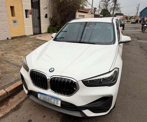 BMW-X1-2021
