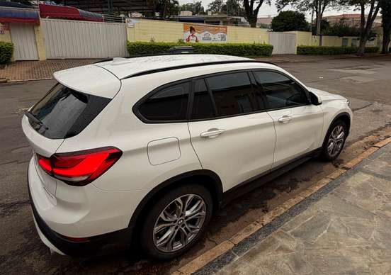 BMW-X1-2021