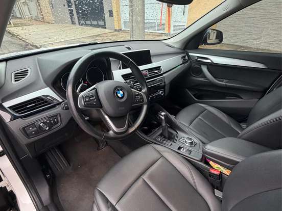 BMW-X1-2.0 16V TURBO ACTIVEFLEX SDRIVE20I X-LINE PLUS 4P AUTOMÁTICO BMW-X1-2021
