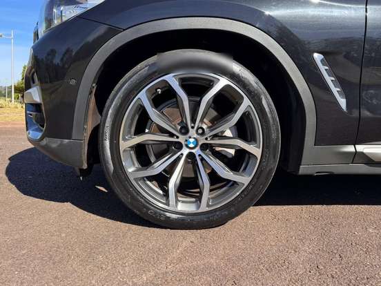 BMW-X3-2.0 16V GASOLINA X LINE XDRIVE30I STEPTRONIC BMW-X3-2019