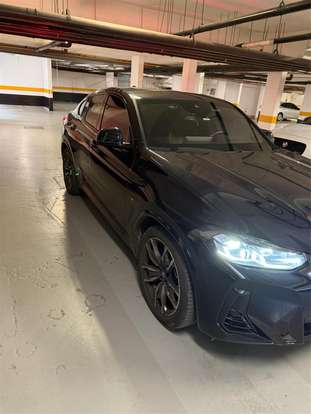 BMW-X4-2023