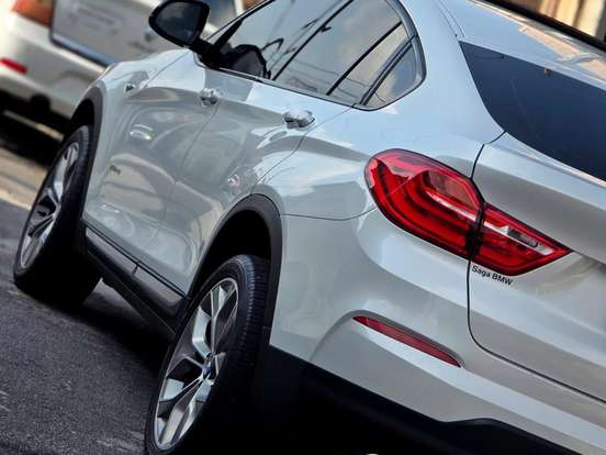 BMW-X4-2.0 28I X LINE 4X4 16V TURBO GASOLINA 4P AUTOMÁTICO BMW-X4-2018
