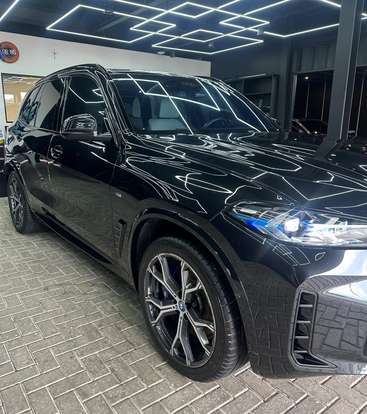 BMW-X5-2025
