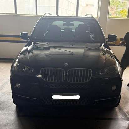 BMW-X5-2008