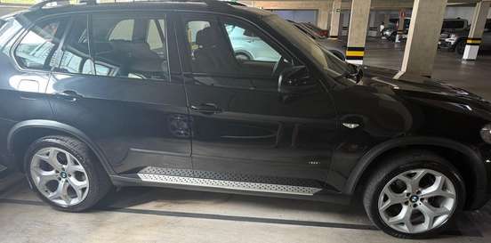 BMW-X5-2008