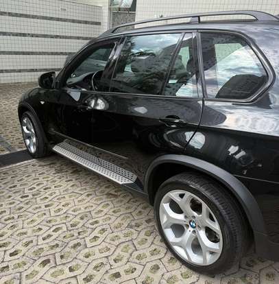 BMW-X5-2008