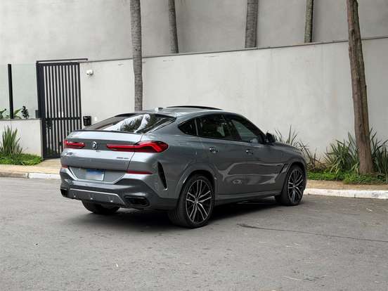 BMW-X6-3.0 TWINPOWER GASOLINA XDRIVE40I M SPORT AUTOMÁTICO BMW-X6-2023