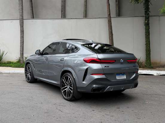 BMW-X6-3.0 TWINPOWER GASOLINA XDRIVE40I M SPORT AUTOMÁTICO BMW-X6-2023