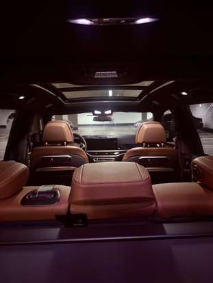 BMW-X7-4.4 V8 GASOLINA M60i STEPTRONIC BMW-X7-2024