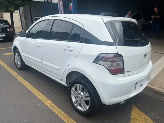 CHEVROLET-AGILE-1.4 MPFI LTZ 8V FLEX 4P MANUAL CHEVROLET-AGILE-2012