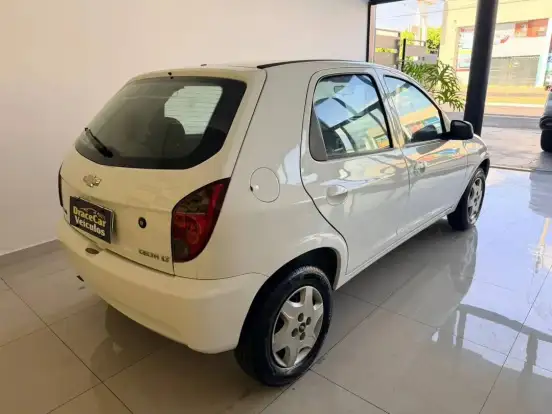 CHEVROLET-CELTA-2013