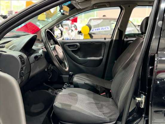 CHEVROLET-CORSA-1.4 MPFI MAXX 8V FLEX 4P MANUAL CHEVROLET-CORSA-2011