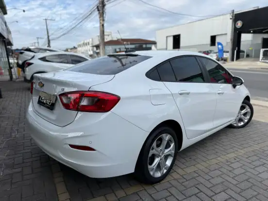 CHEVROLET-CRUZE-2019