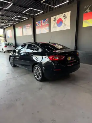 CHEVROLET-CRUZE-2018